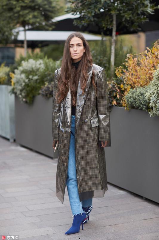 雨衣姐姐爆料了吗视频,幕后真相大曝光  第3张